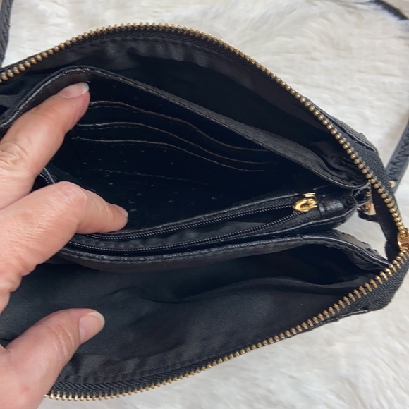 Black Crossbody Adjustable Purse - Picture 9 of 11